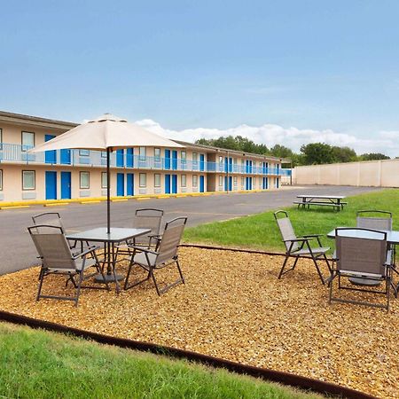 Super 8 By Wyndham Paducah I-24 Exit 4 Hotel Exterior foto