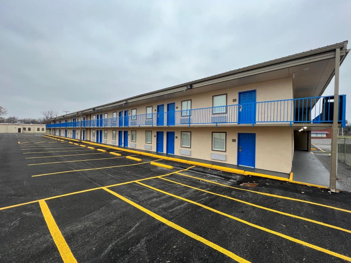 Super 8 By Wyndham Paducah I-24 Exit 4 Hotel Exterior foto
