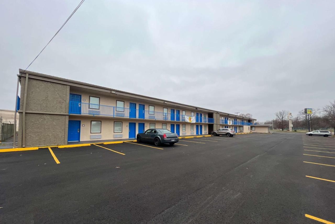 Super 8 By Wyndham Paducah I-24 Exit 4 Hotel Exterior foto